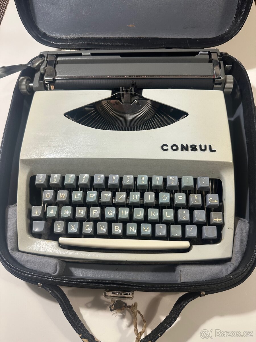 Psací stroj CONSUL 231.3 - 3