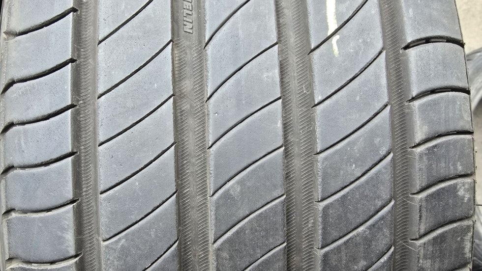 Letní pneumatiky 235/55/19 Michelin - 3