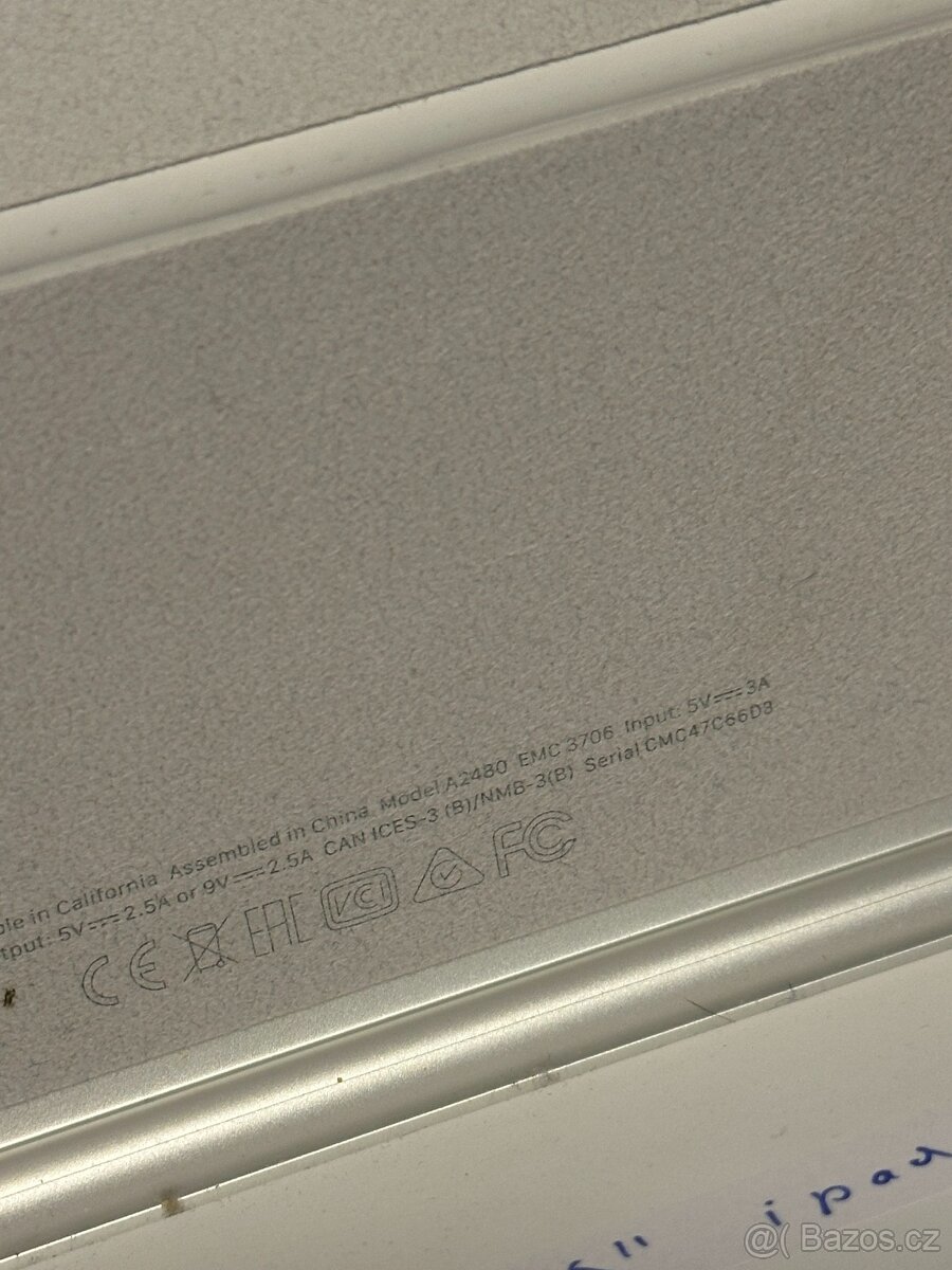 Originál Apple Magic Keyboard A2480 pro iPad Pro 12,9″ bílá - 3