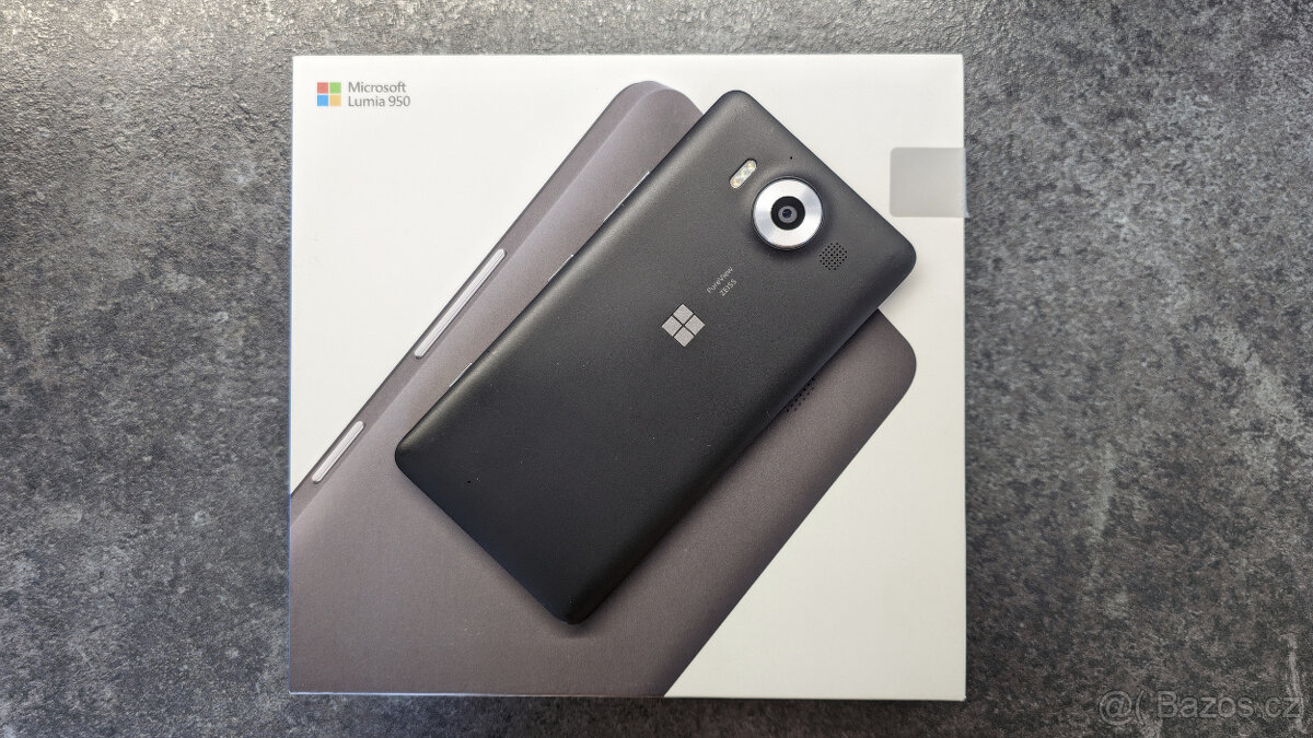 Microsoft Lumia 950 černá - 3