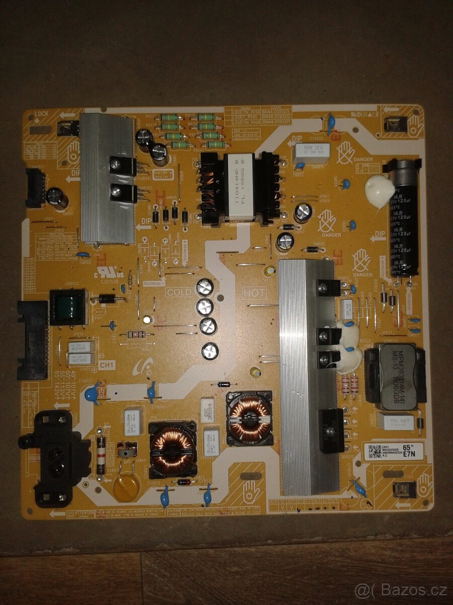 Samsung UE65RU7022 UE50TU8072U - 3