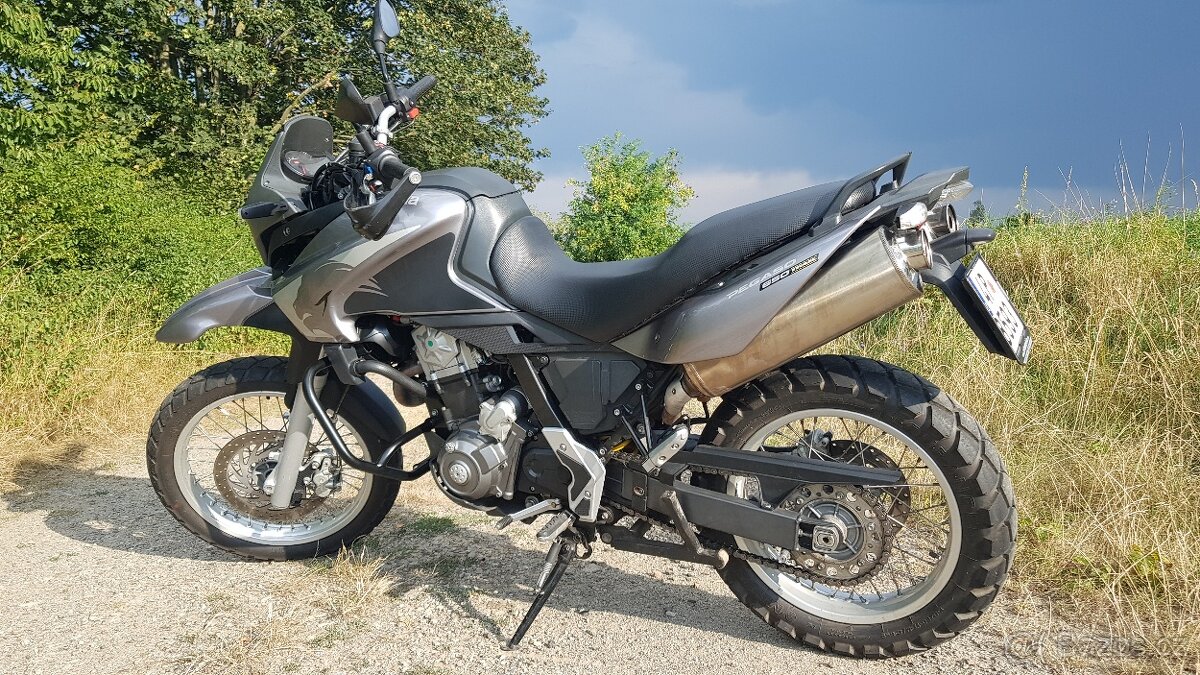 Aprilia Pegaso 650 Trail