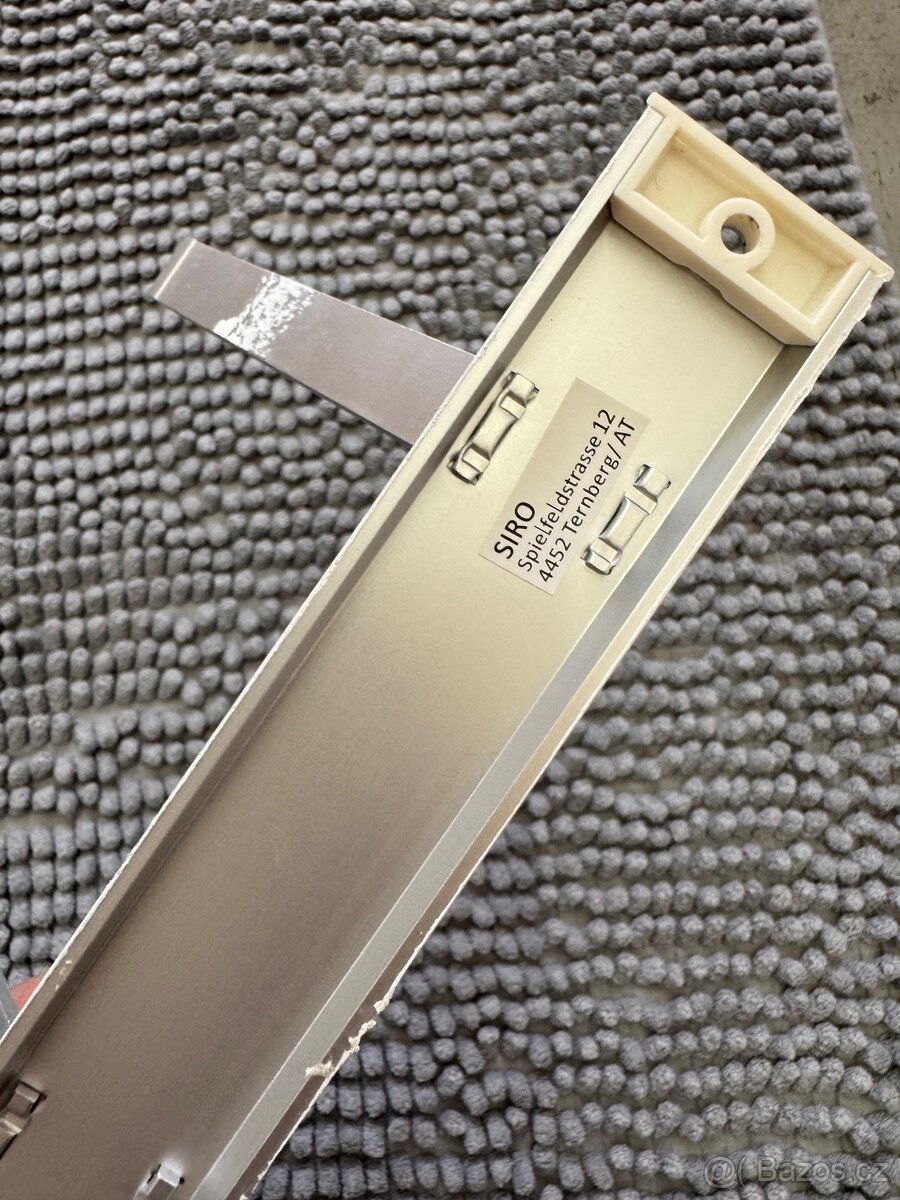 Věšák stříbrný SIRO - 3