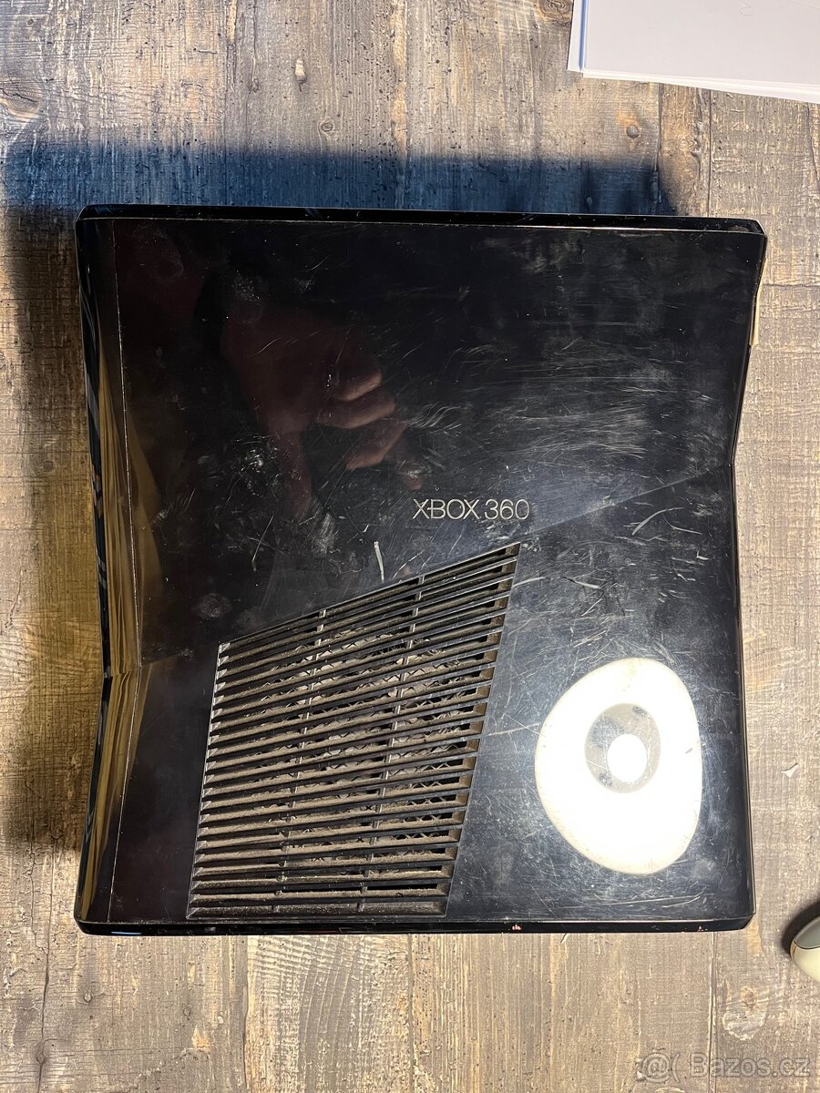 XBOX 360 256gb + Kinect + 2x ovladač + 15 her - 3