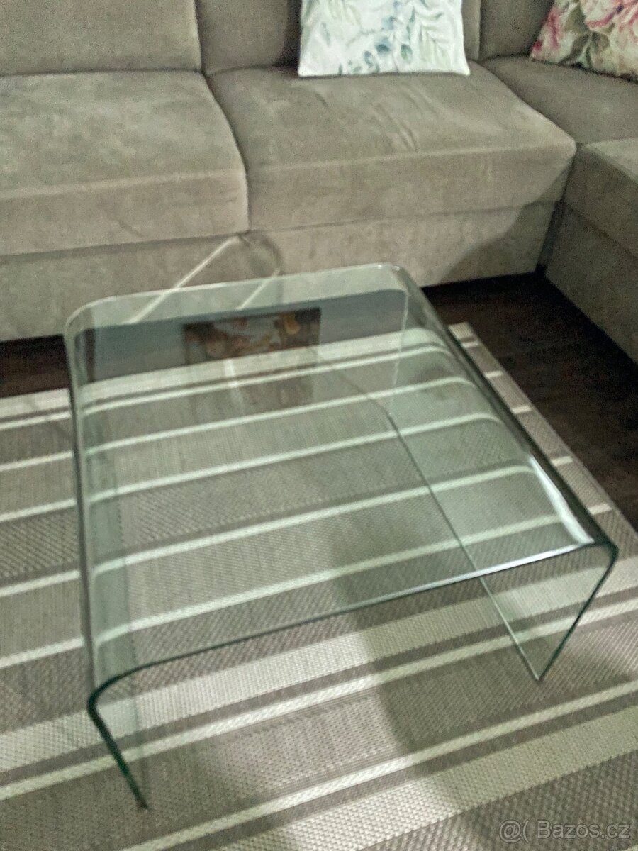 Konferenční stolek - 3