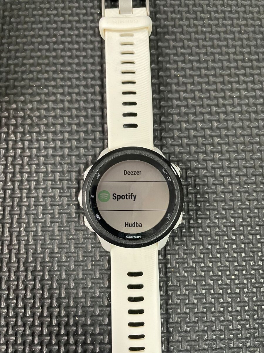 Garmin Forerunner 245 Music White - 3