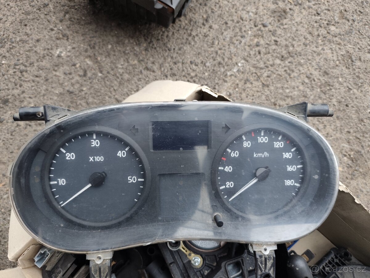 Renault Master 2.5dci 88kW, řídící jednotka , spinačka - 3