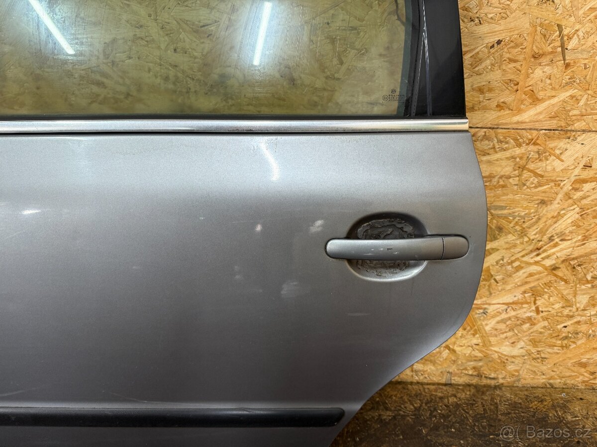 LEVÉ ZADNÍ DVEŘE VW PASSAT B5.5 SEDAN - 3