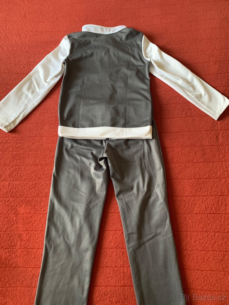 Tepláková souprava 6let - 3