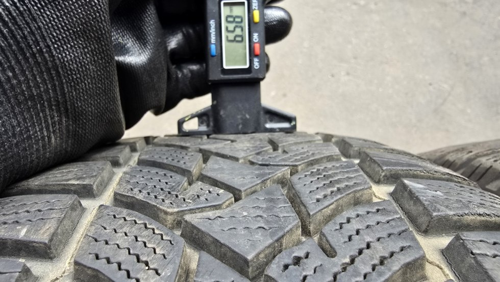 Zimní pneu 205/55/16 Dunlop - 3