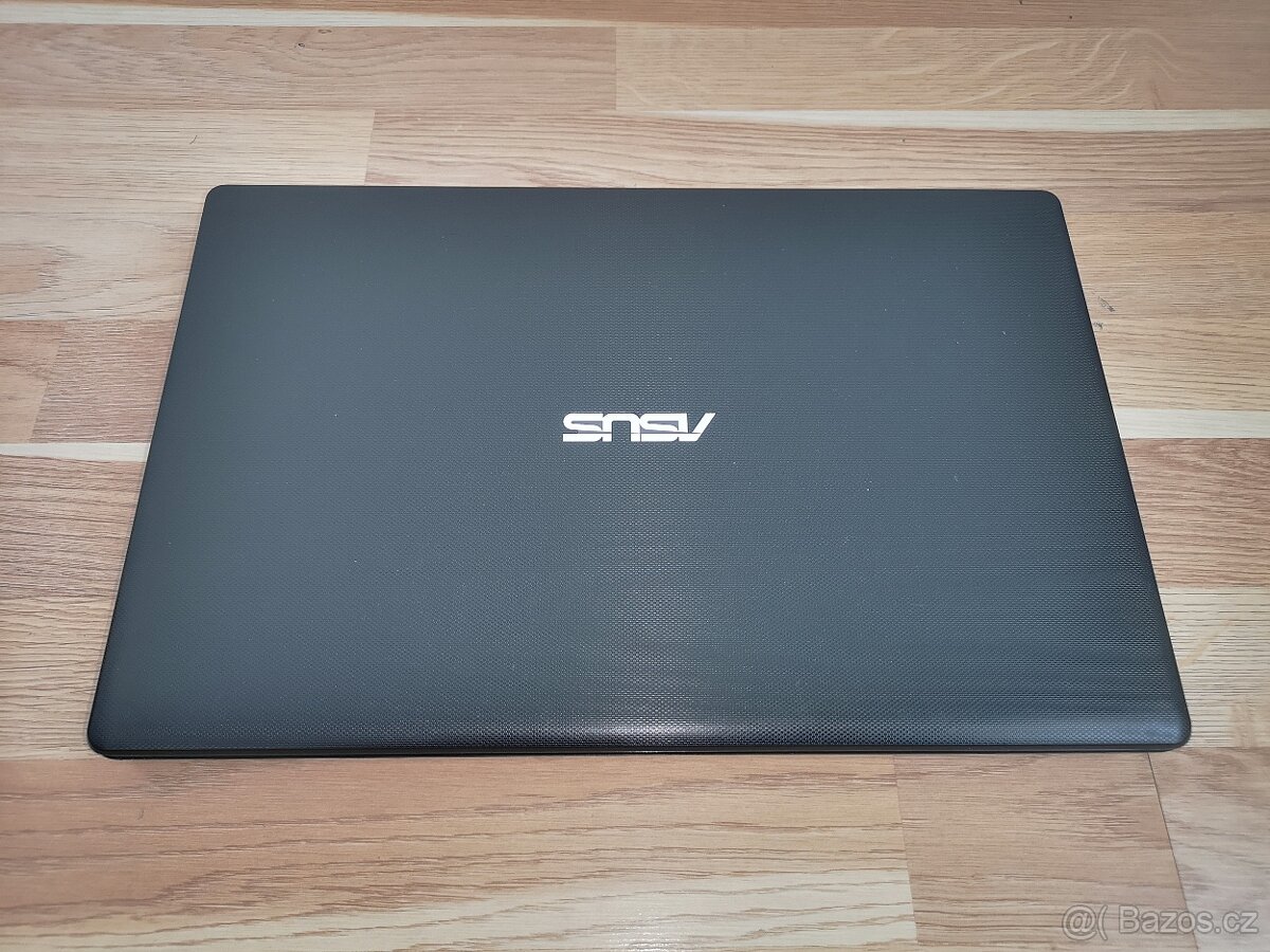 Notebook Asus F551C - 3