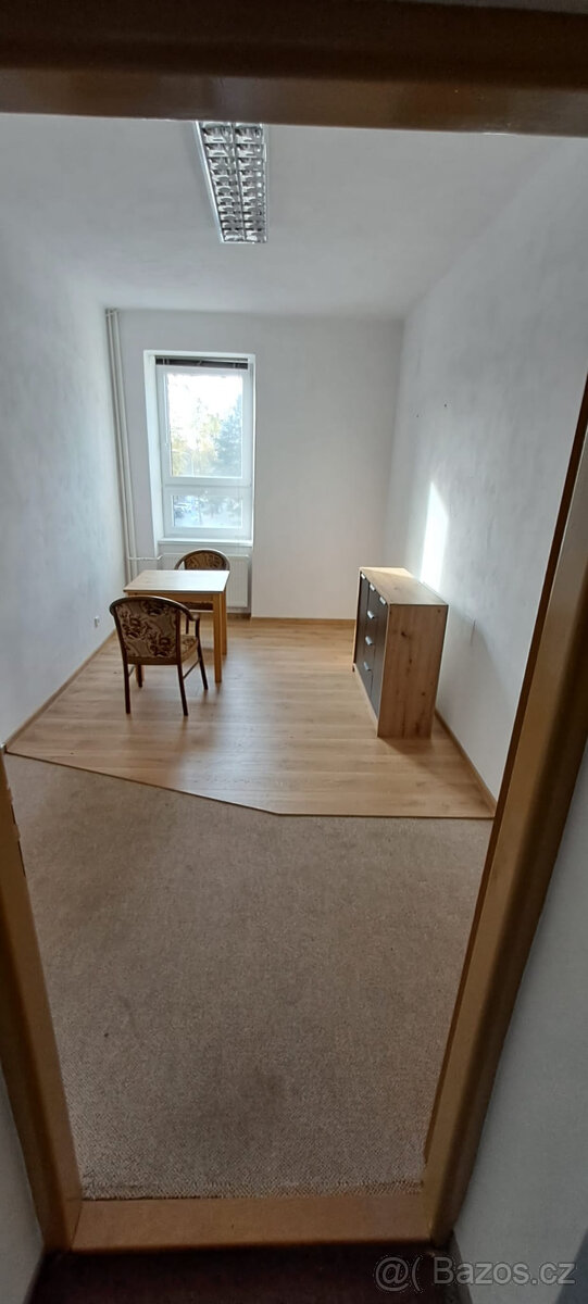 kancelář - 3