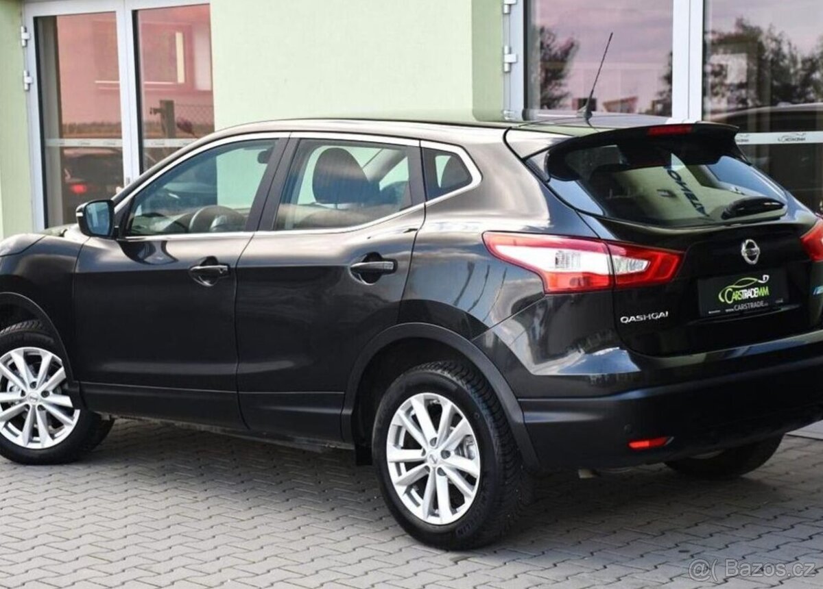Nissan Qashqai 1.5dCi AUT. A/C - 3