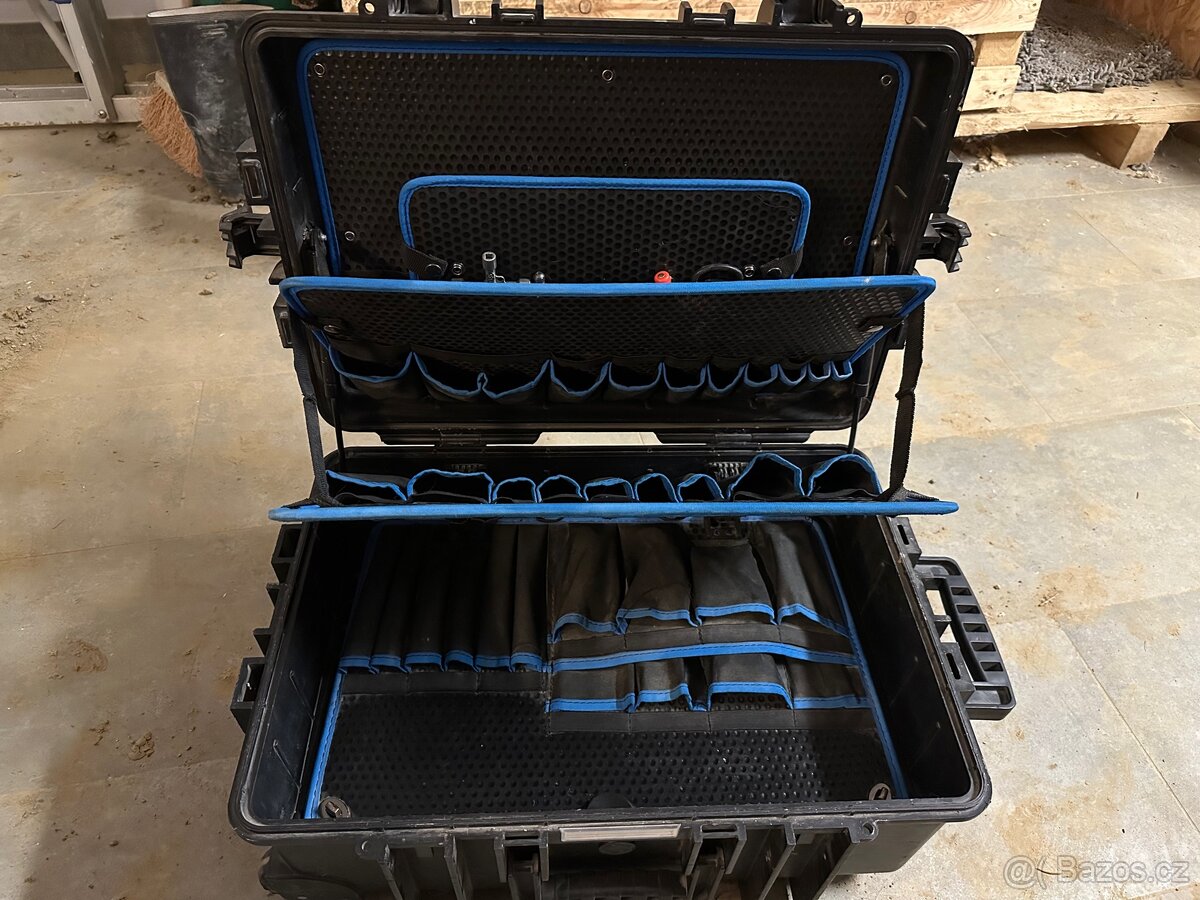 Vybavený kufr s elektro nářadím - 3