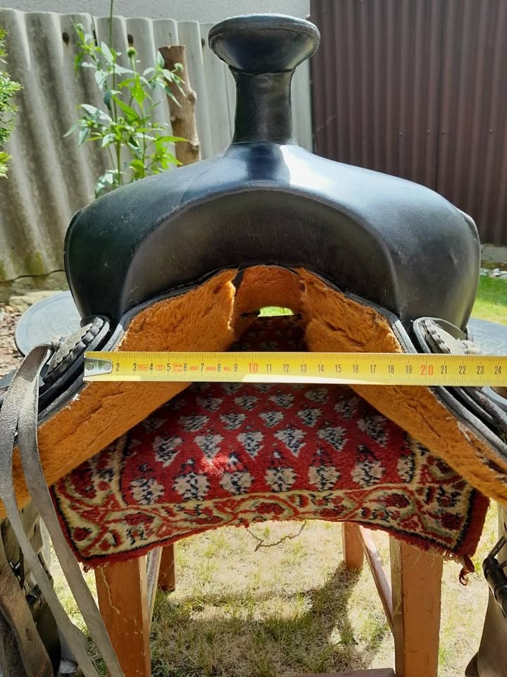 Westernové sedlo - 3