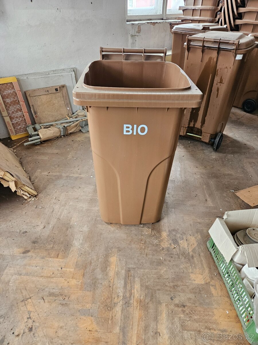 Popelnice na bio - 3