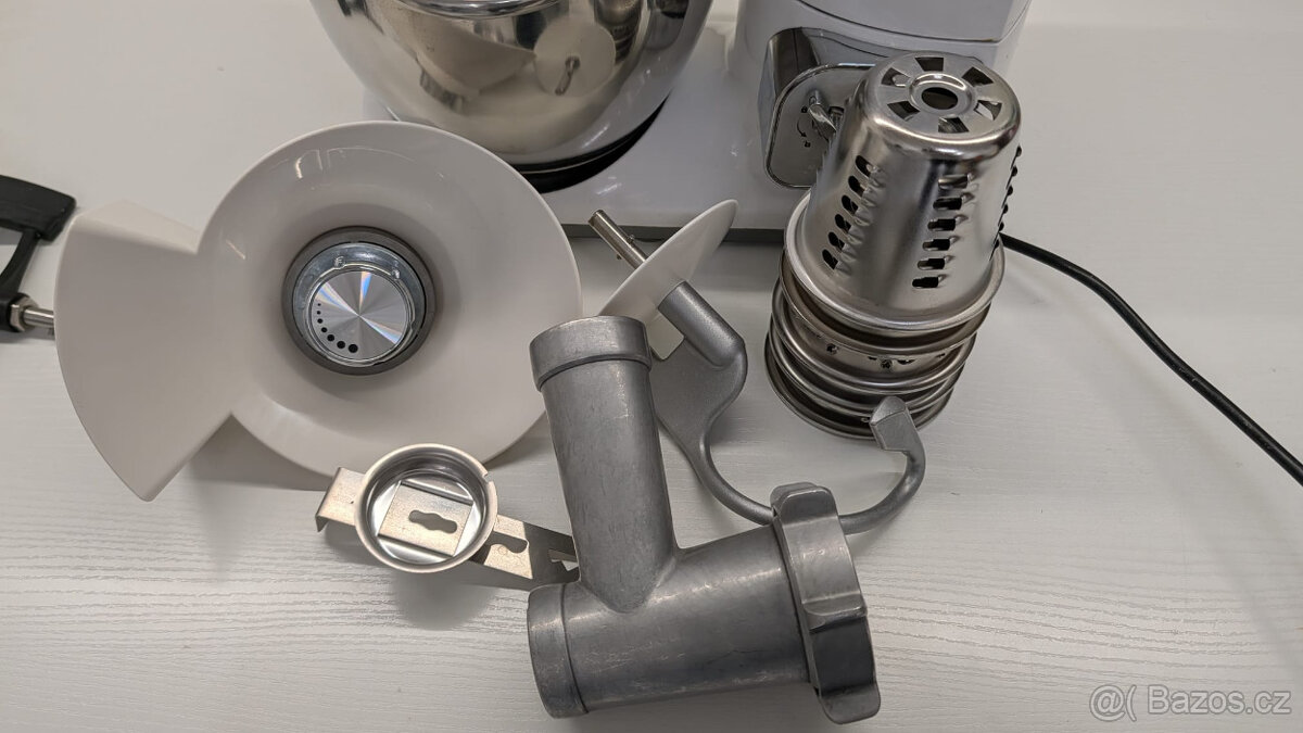 Kuchyňský robot ETA Gratus Max s veškerým příslušenstvím - 3