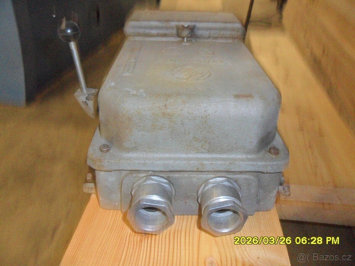 Třífázový vypínač - 3