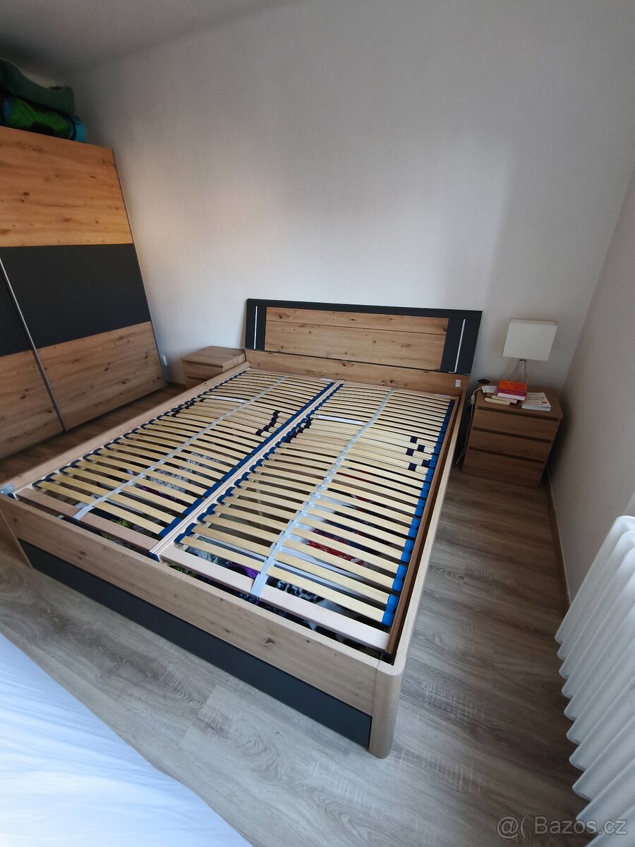 Postel s úložným prostorem - 3
