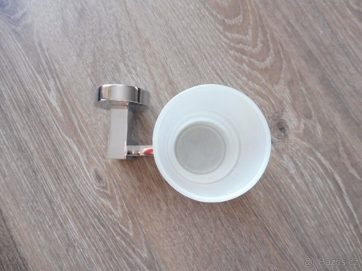 Koupelnový set držák skleničky - 3
