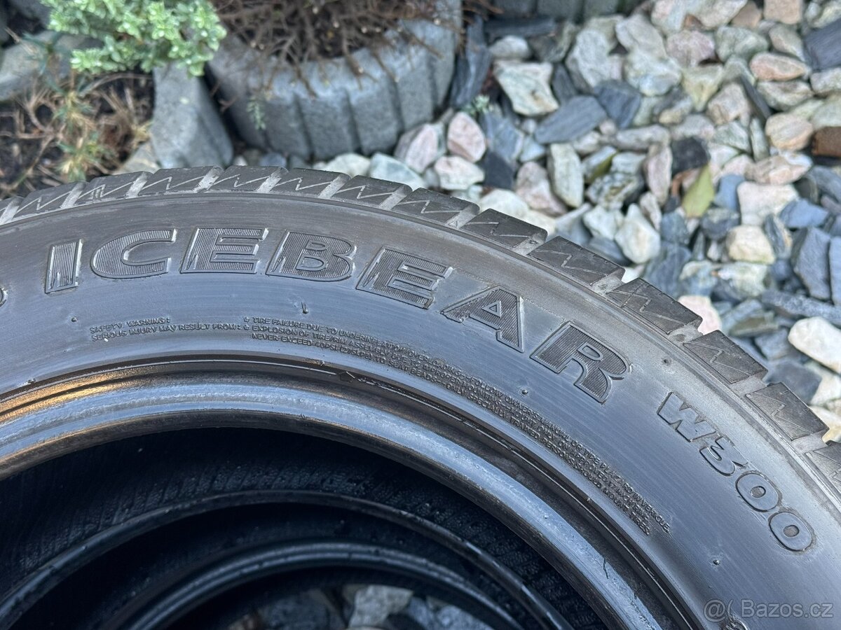 225/60 R17 - 3