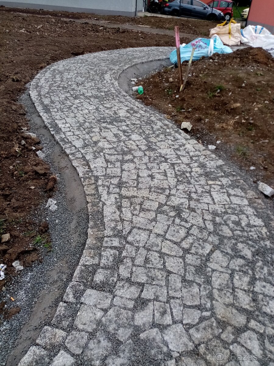 POKLADKA ŽULOVÉ DLAŽEBNí KOSTKY - 3