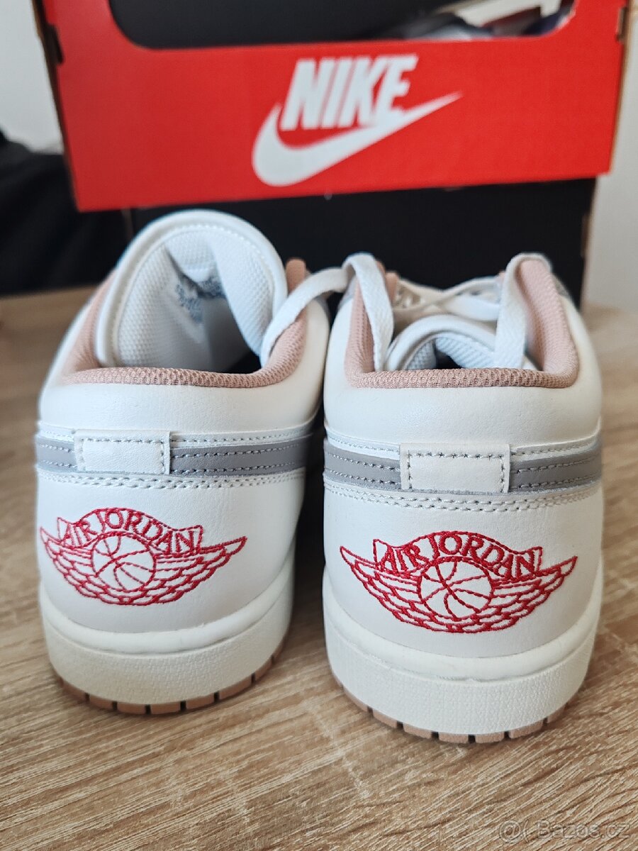 Prodám Nové boty Nike Air Jordan 1 Low - 3