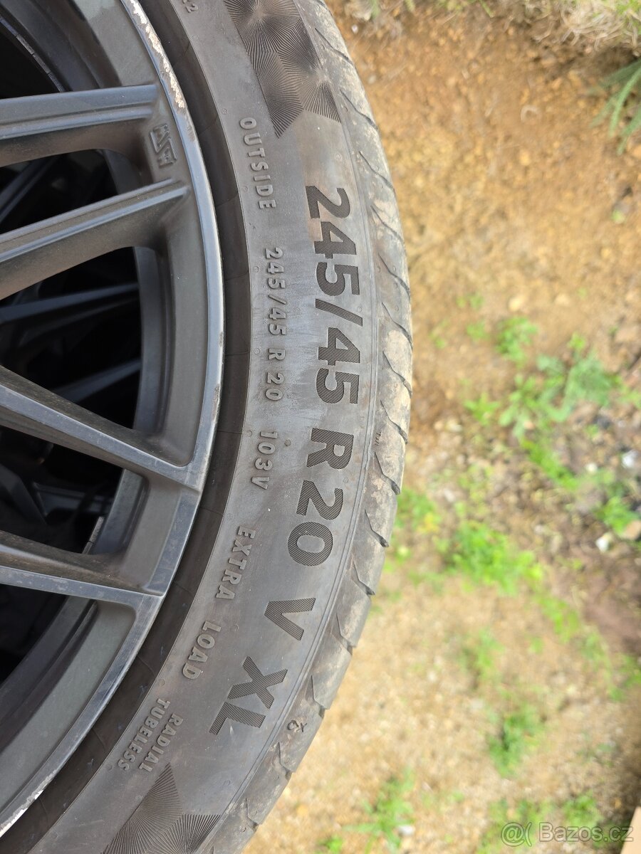 OZ kola + pneu 245/45 r20 Mazda - 3