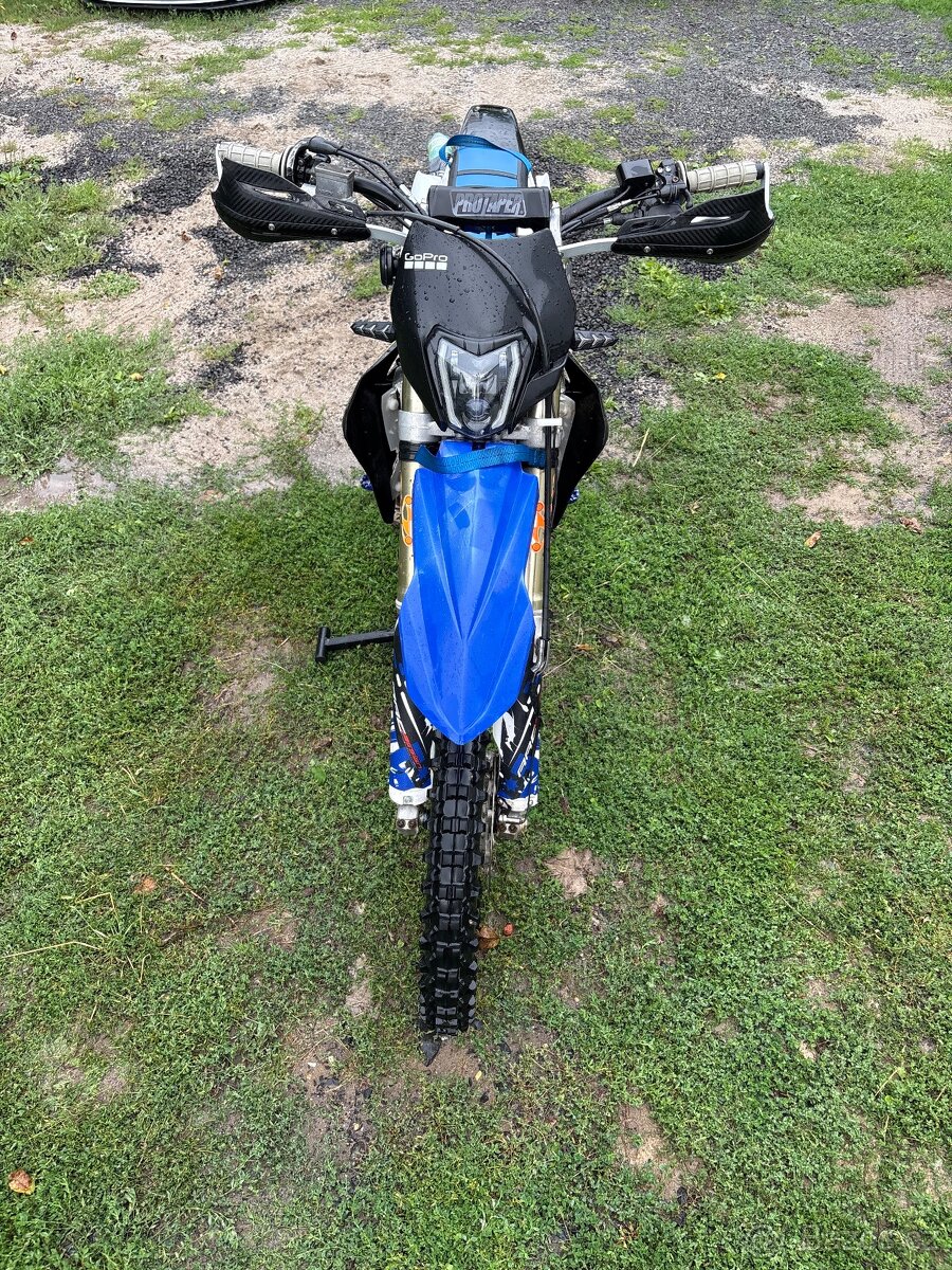 Yamaha wr