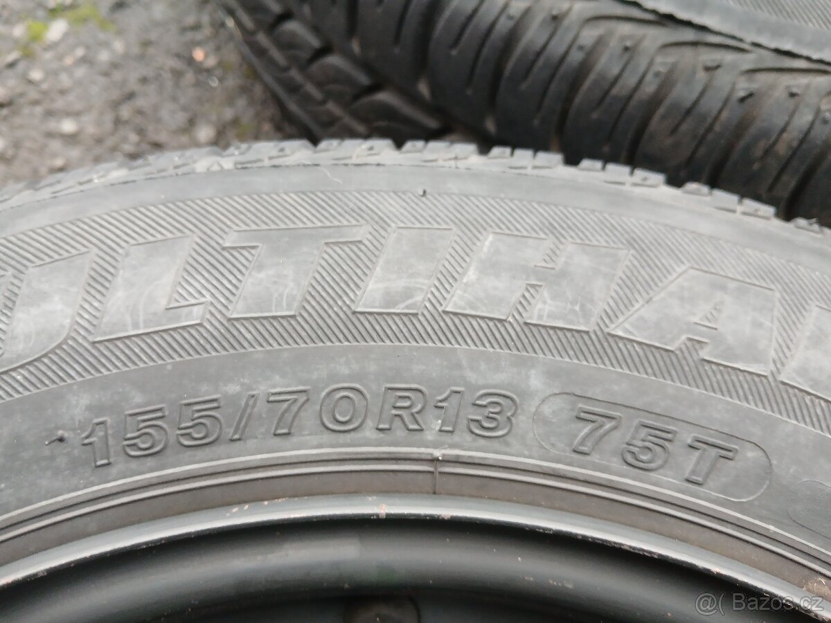 Prodám sadu kol Renault 155/70R13 letní - 3
