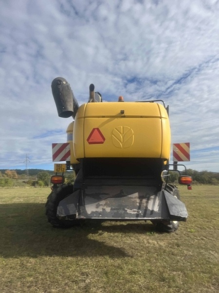 Sklízecí mlátička New Holland CX8070+BISO Croprage Trendline - 3