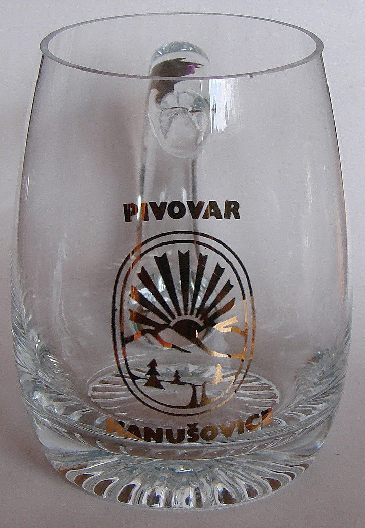 Pivní sklo, půllitry, třetinky, pivovarské cedule. - 3