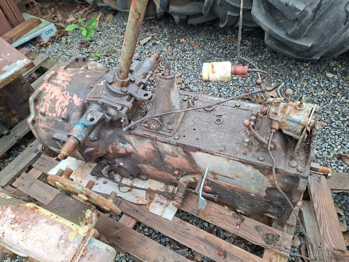 Zetor uřI převodovka 3011 - 3