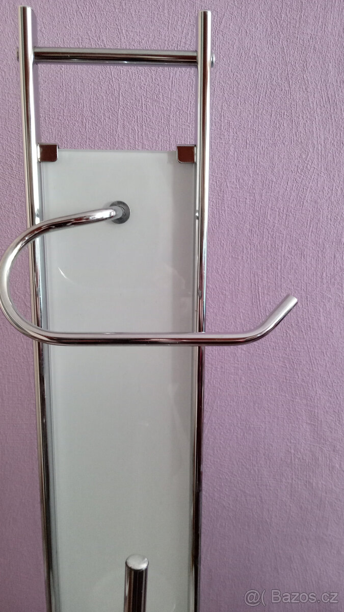 Prodám zachovalý chromový stojan na WC štětku, na toaletní p - 3