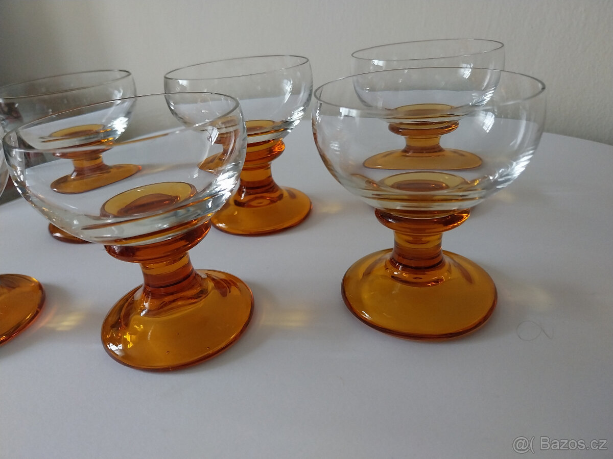 Sada sklenic na likéry, 60/70tá léta - 3
