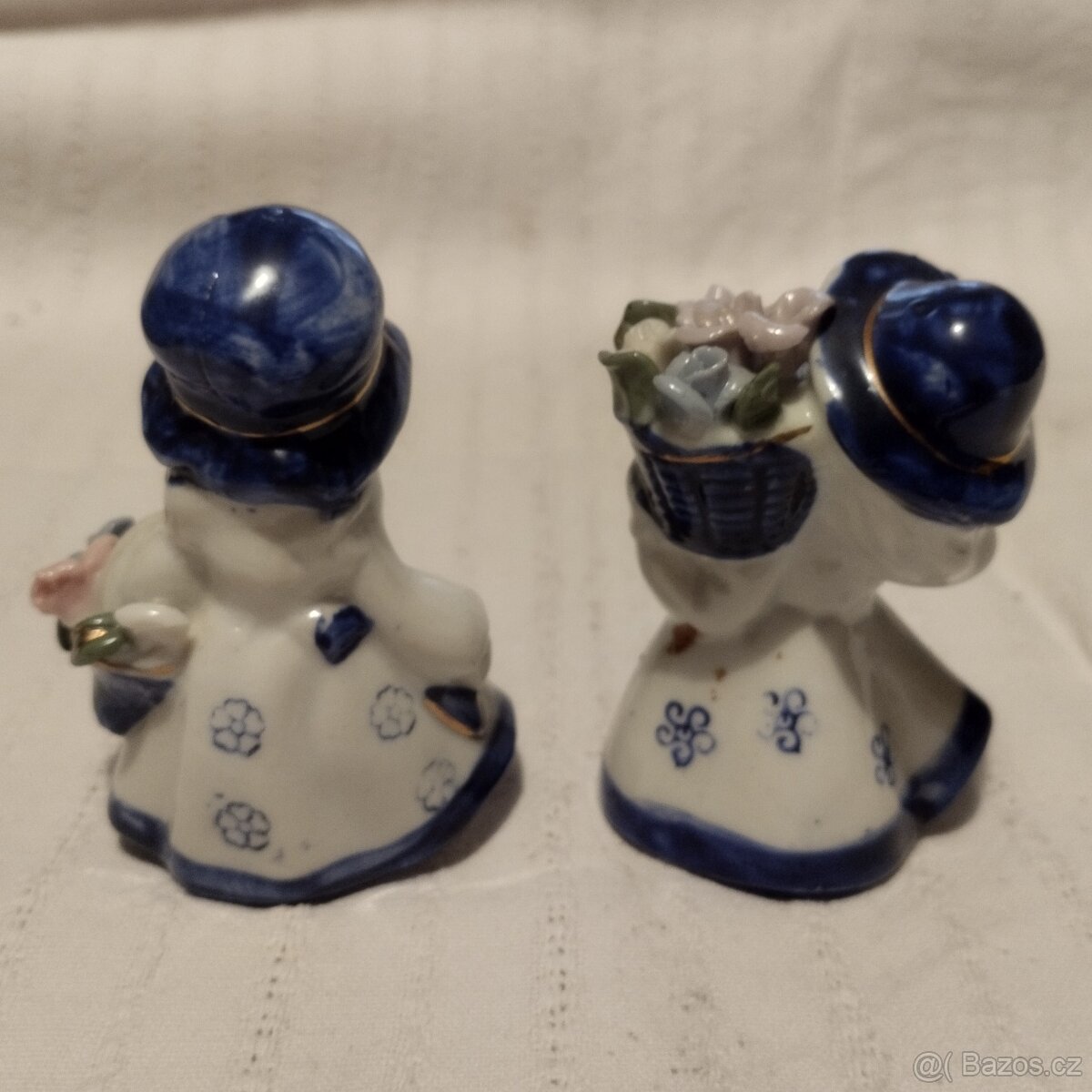 2 x porcelán soška dívky - 3