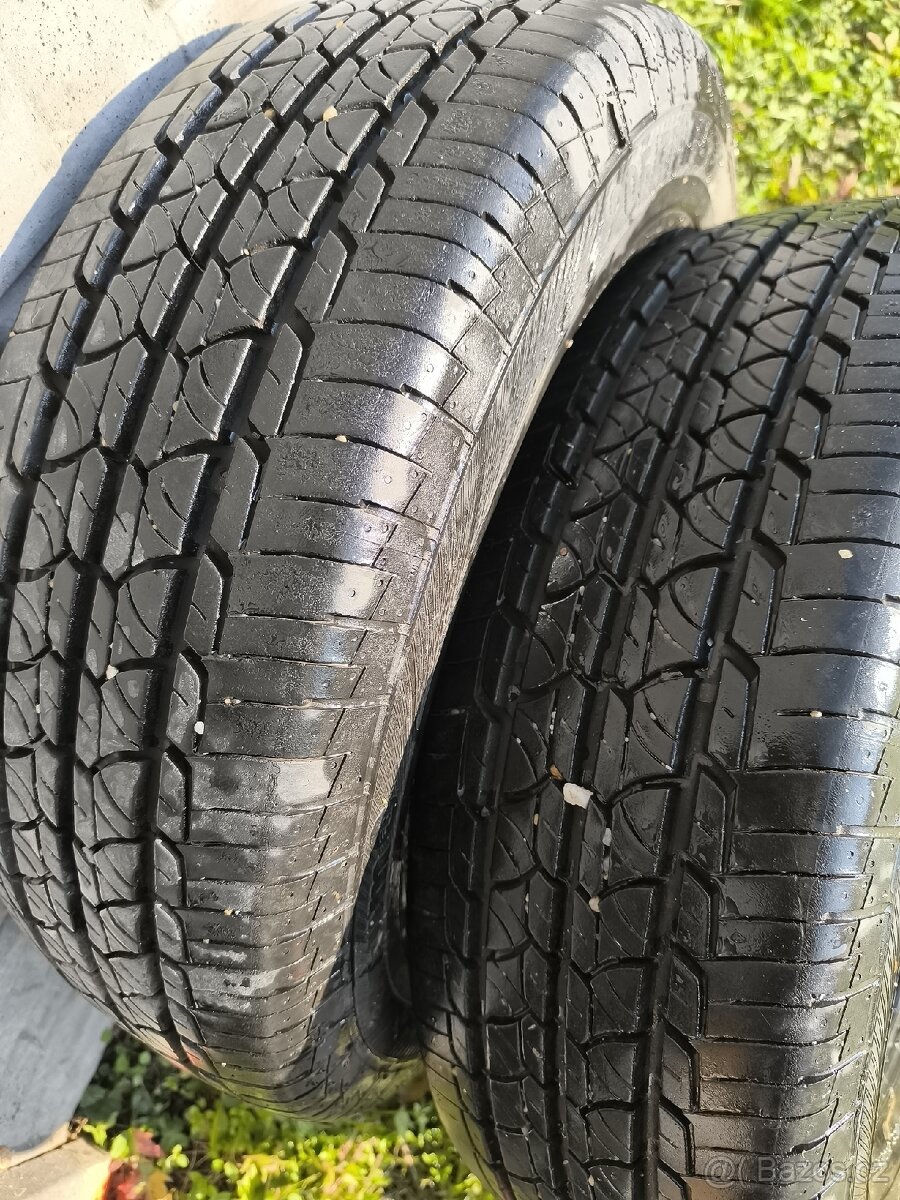 Pneu 205/70R15C - 3