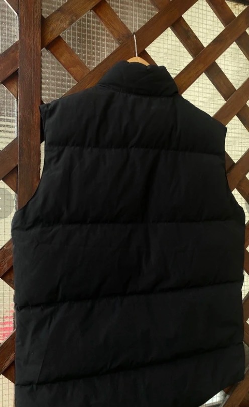 PRODÁM CANADA GOOSE VESTU - 3