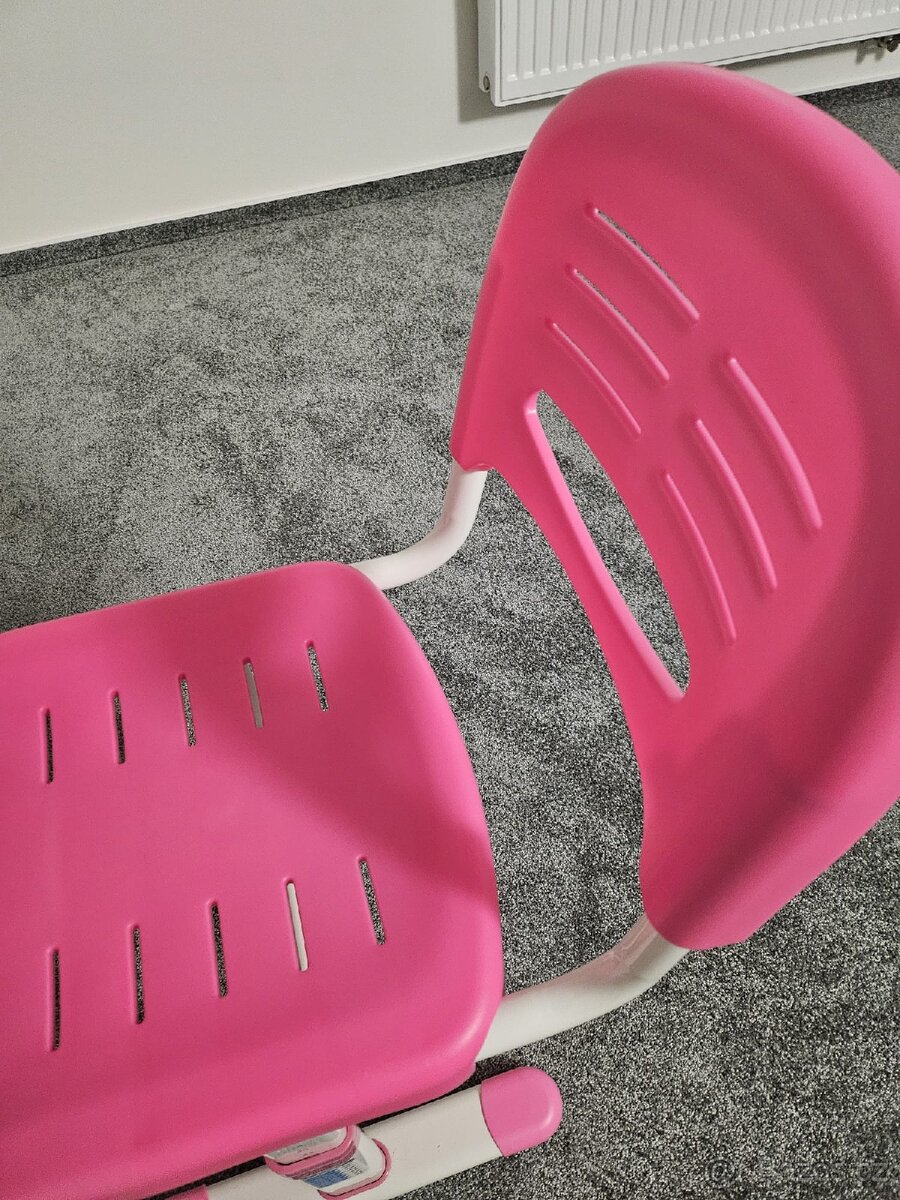 Rostoucí stůl a židle. - 3