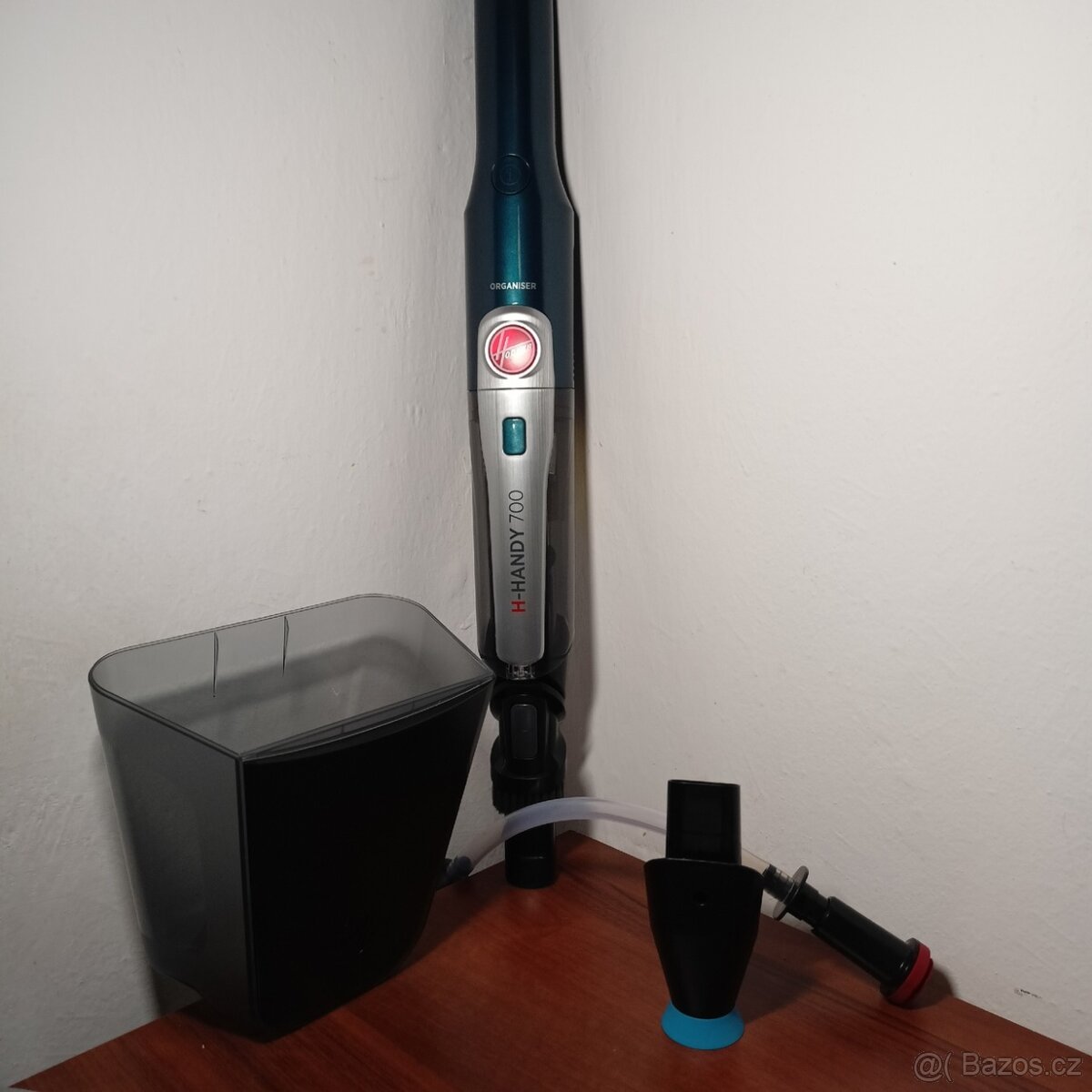 Ruční vysavač Hoover - 3