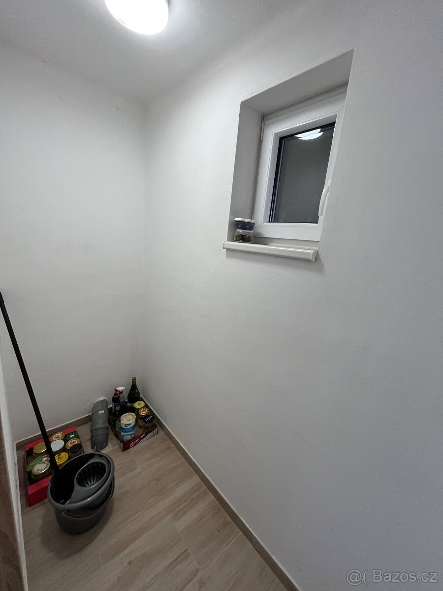 Byt v rodinném domě 2+1 Tečovice - 3