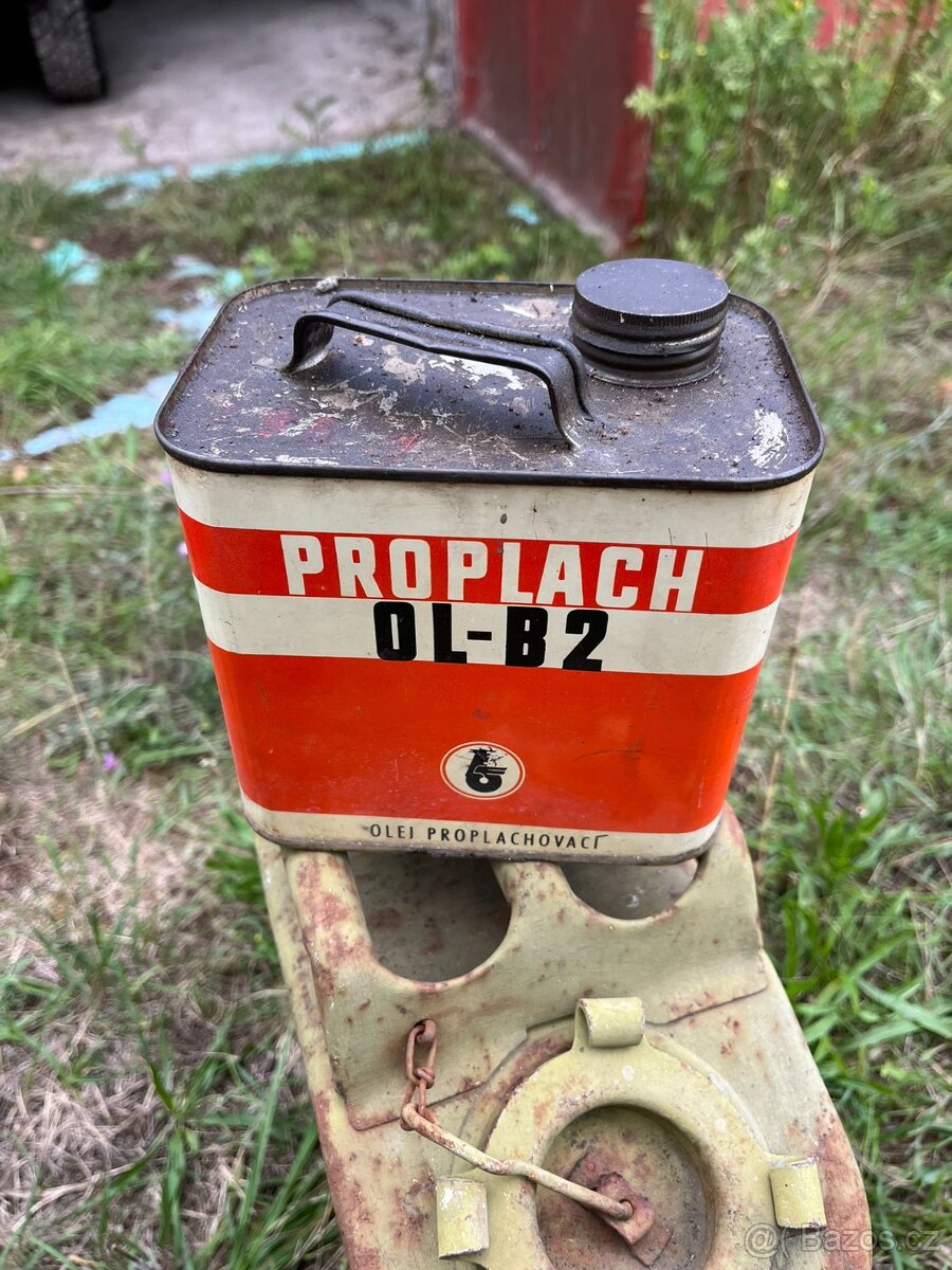 Plechovka od proplachovacího oleje - 3