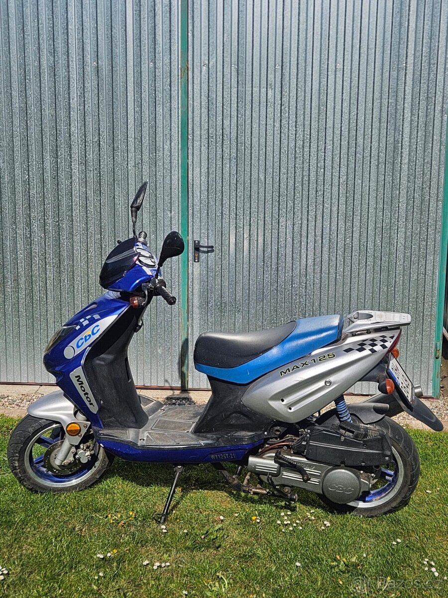 Skútr 125 - 3