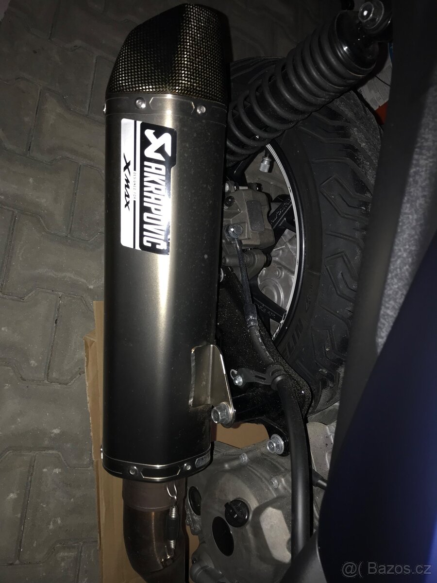 YAMAHA XMAX 300 - 3