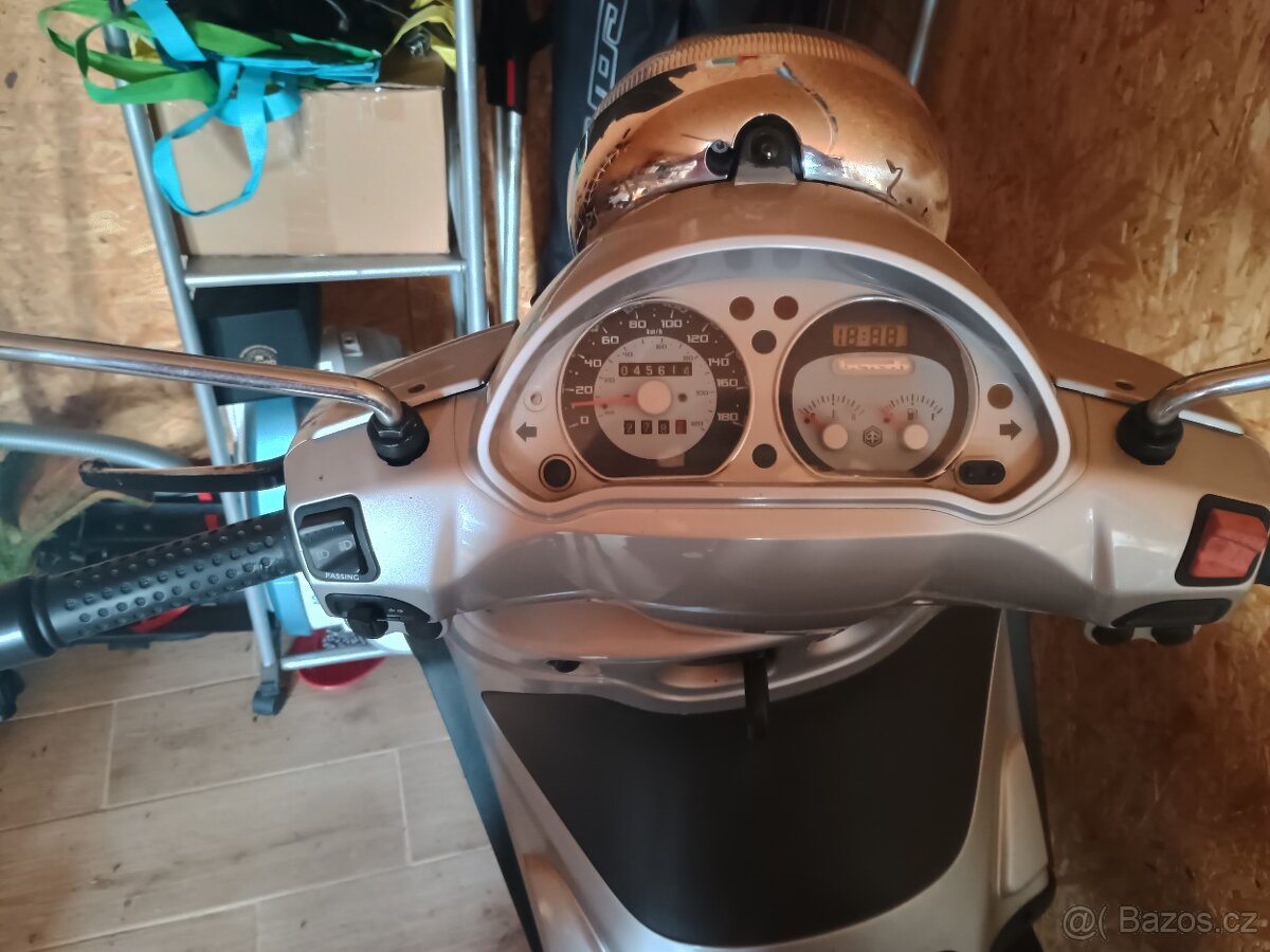 Piaggio Beverly 500 - 3