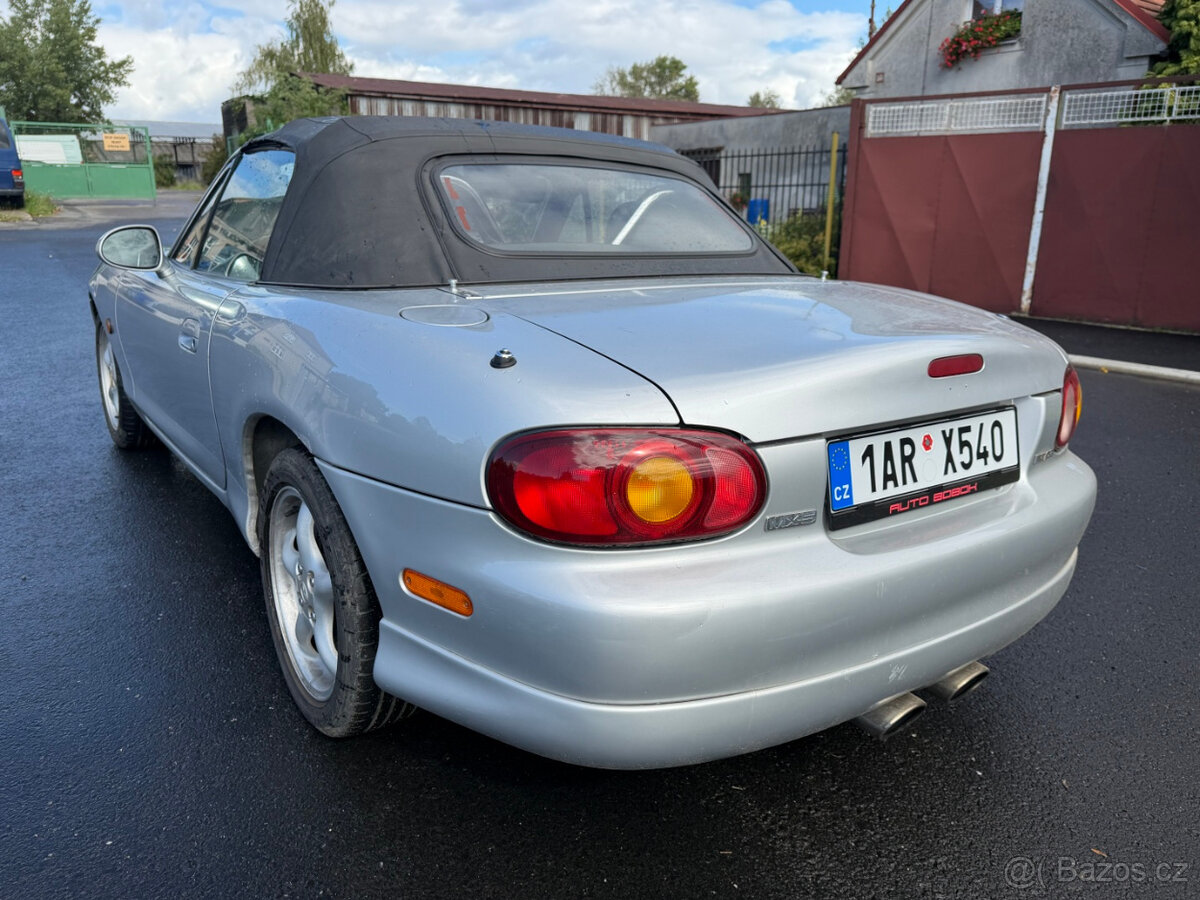 Mazda MX-5 cabriolet 1.8i - 3