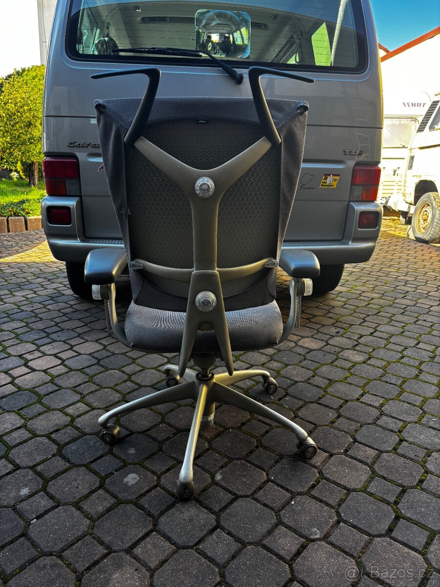 Kancelářská židle Vitra Ypsilon - 3