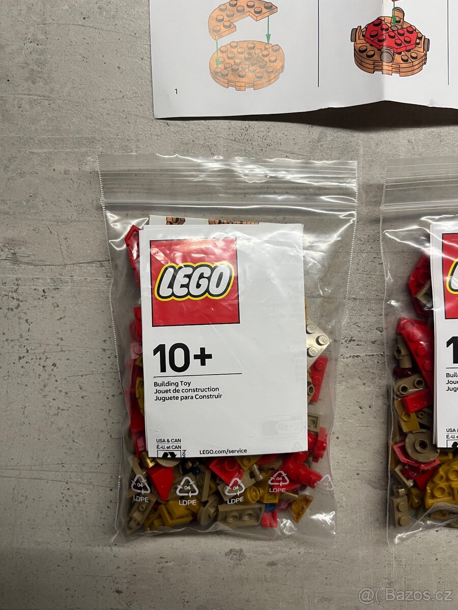 Lego svatováclavská koruna - 25. výročí továrny Kladno - 3