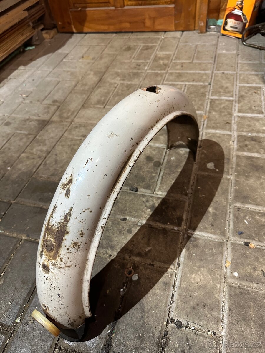 Jawa mustang blatník - 3