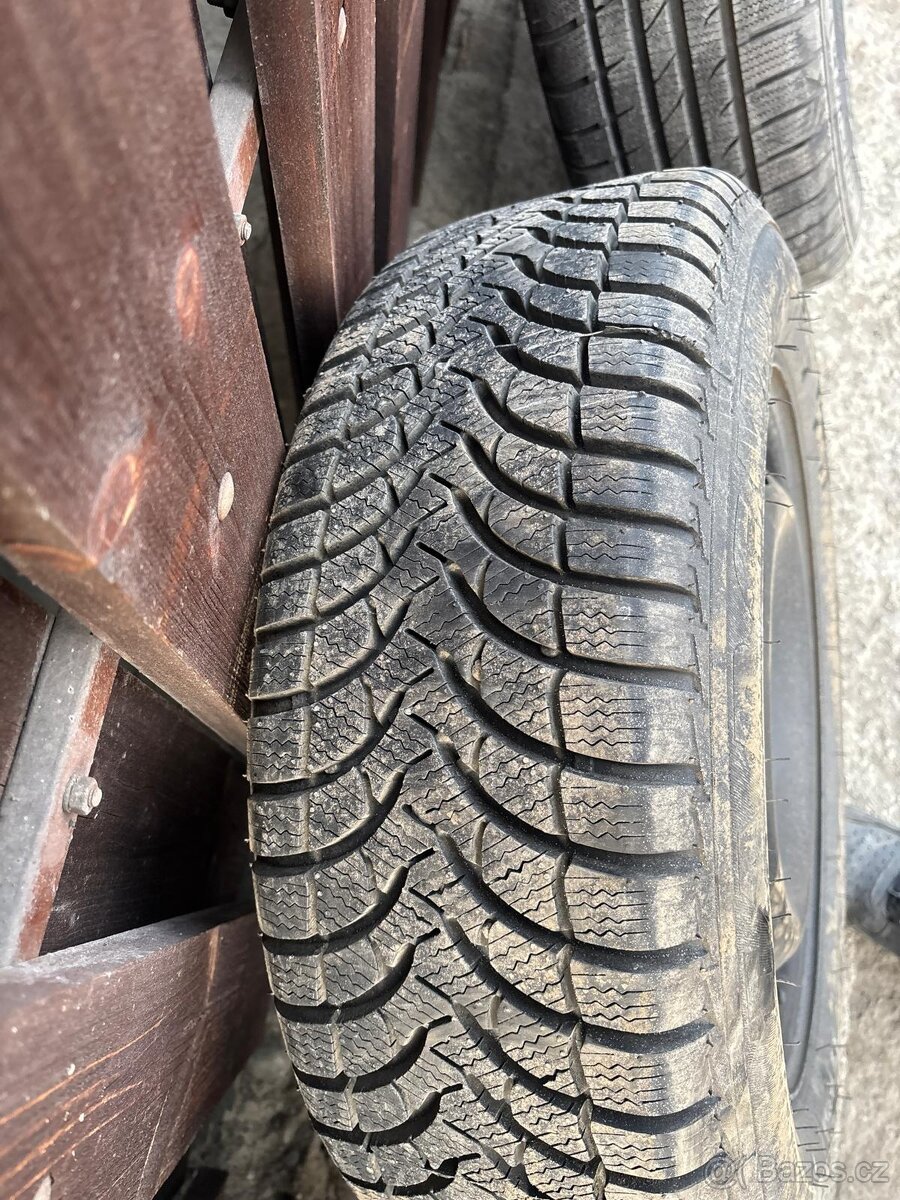 Kola s pneu 195/60 R15 - 3